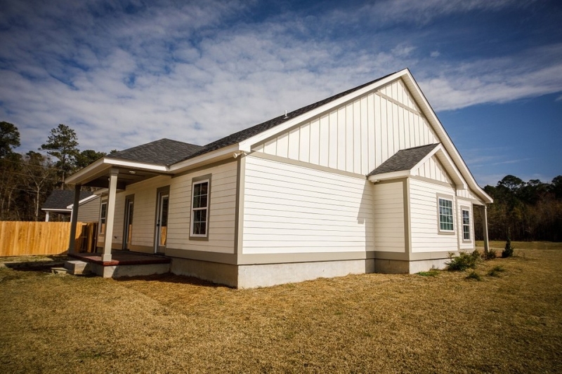 Чем закрыть фундамент дома снаружи дешево и красиво: 6 лучших вариантов