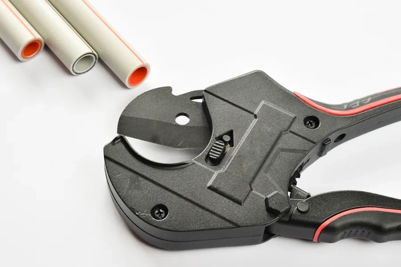 Как сделать разводку труб в ванной