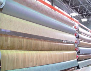 Отделка пола линолеумом